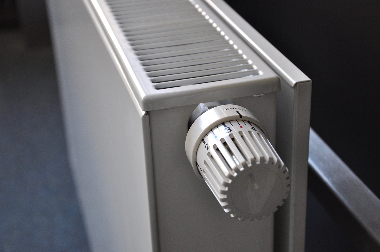 Gebruik van slimme thermostaat in woonkamer